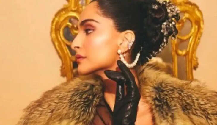 Sonam Kapoor steals the spotlight