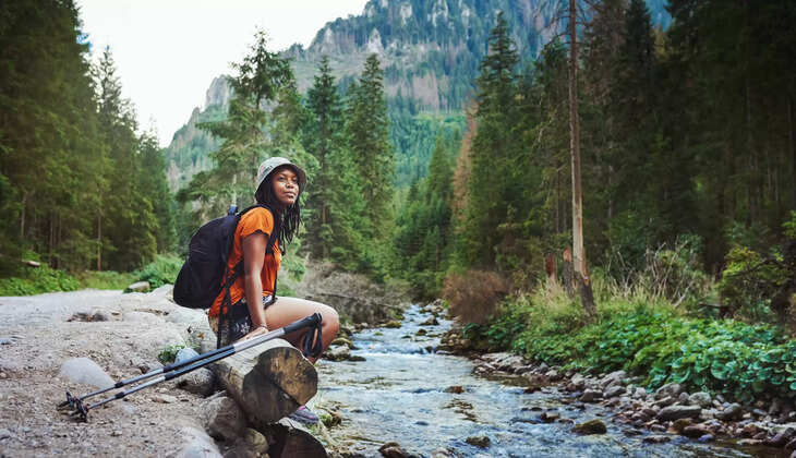 solo female traveler